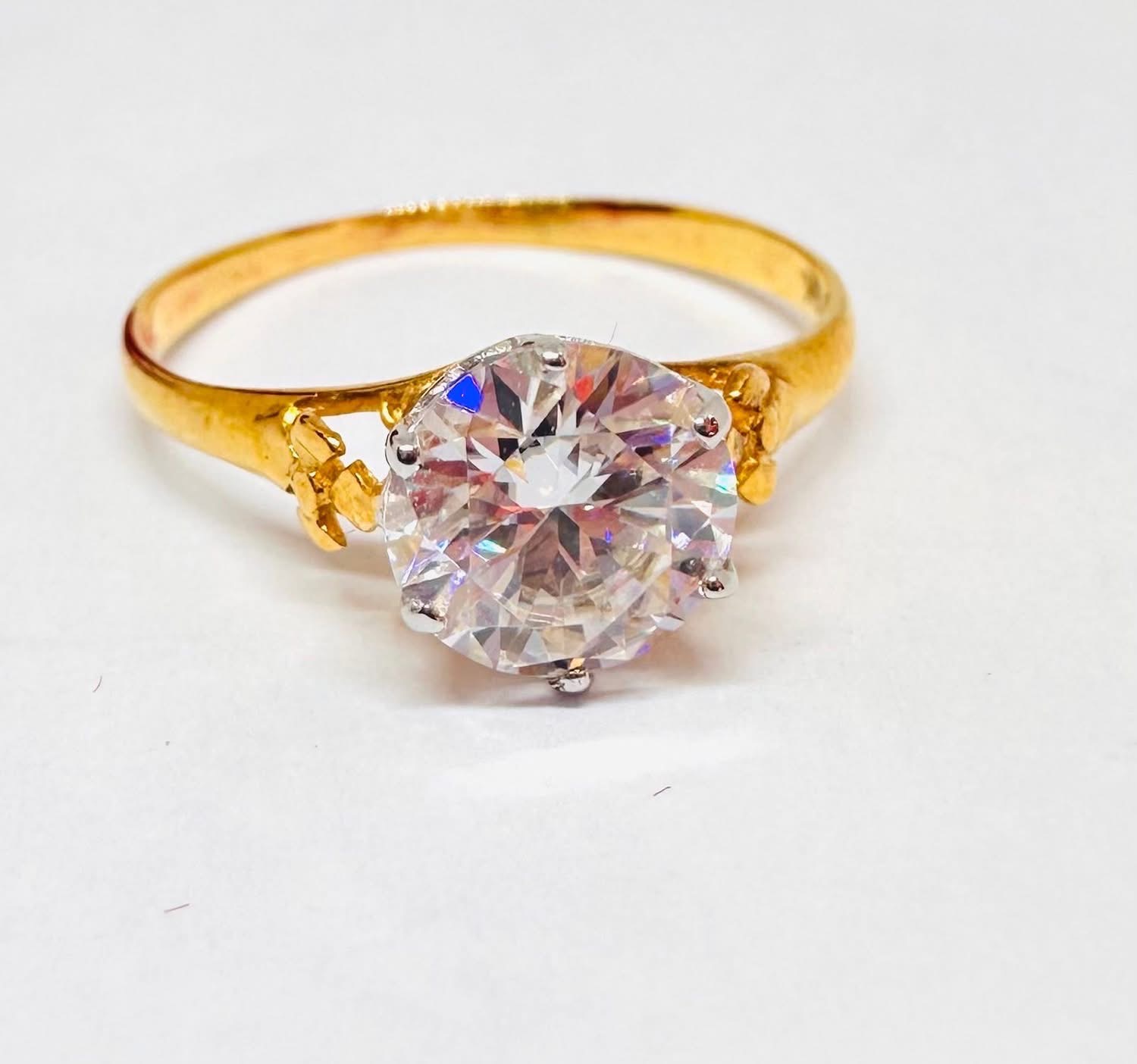 9K Gold Moissanite Ring 1ct VVS1