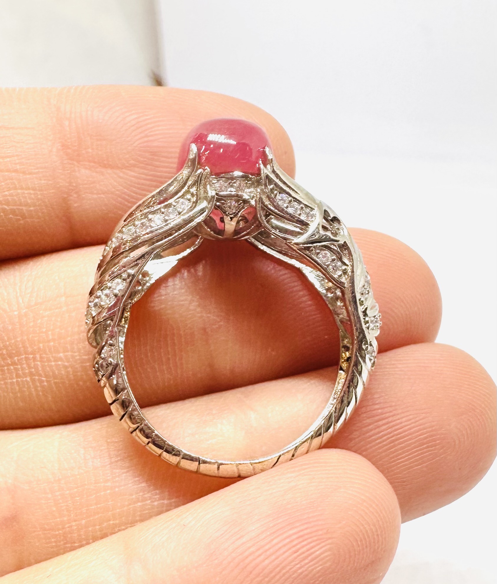 925 Silver Vintage Ruby Cabochon Ring 2