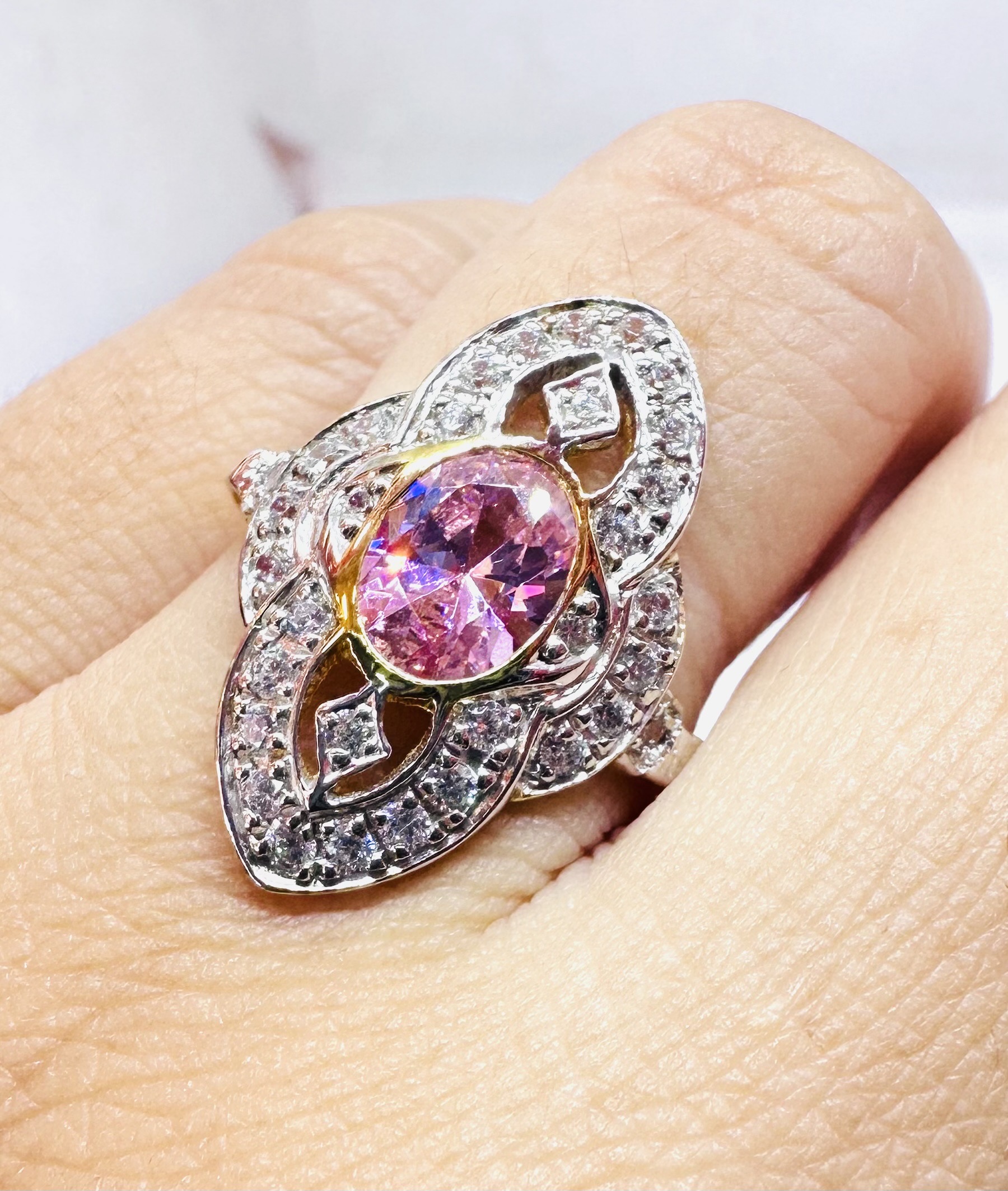 9K Gold Vintage Marquise Pink Topaz Ring with White Zircon Halo 3