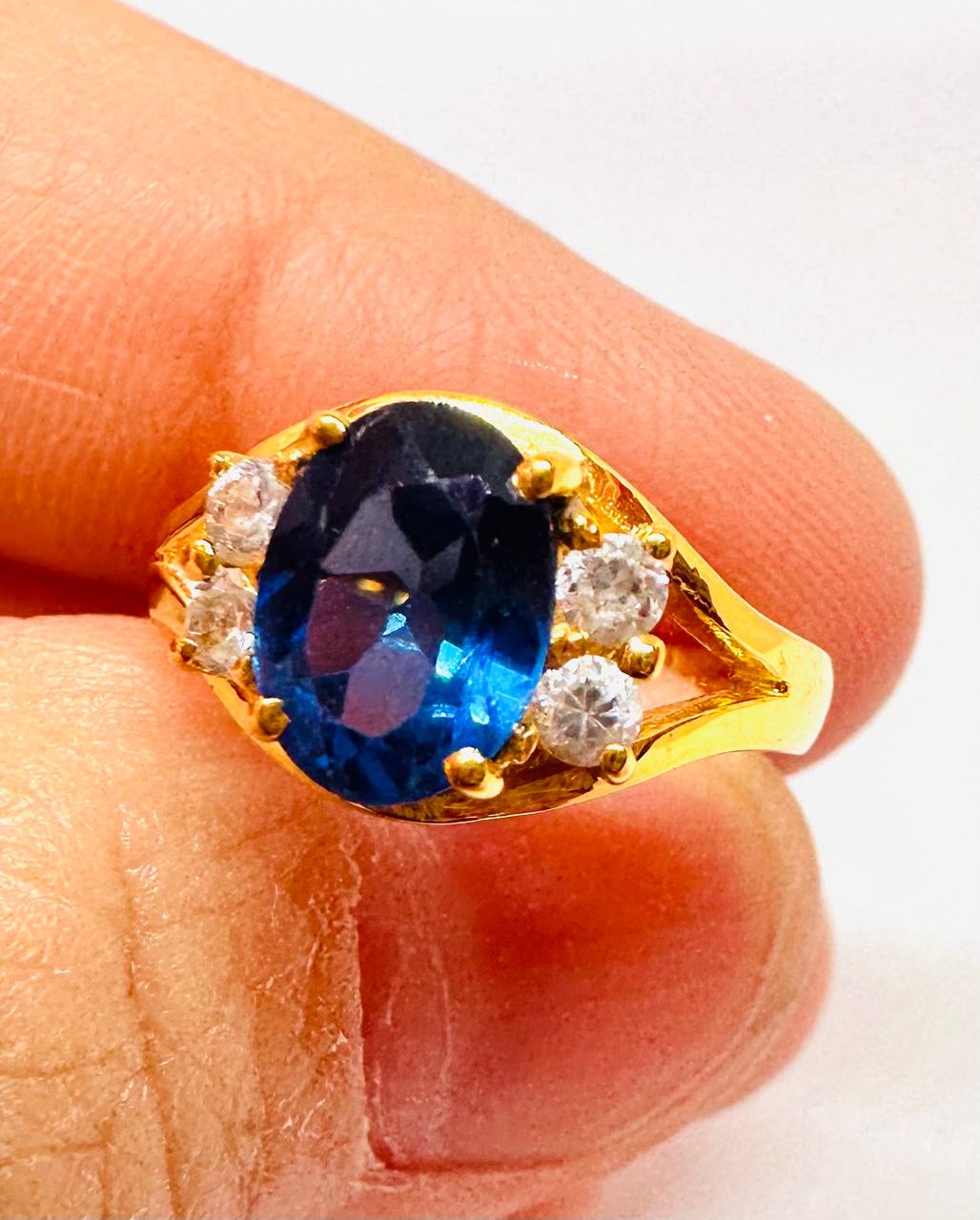 80% Gold Natural Sapphire Ring — Handcrafted 3