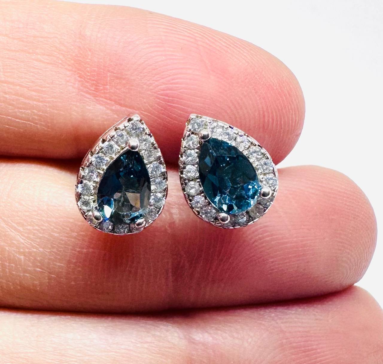 925 plata de ley Natural lágrima Blue London topacio conjunto de joyas (colgante, anillo, Earanillos) con Swiss diamantes 4
