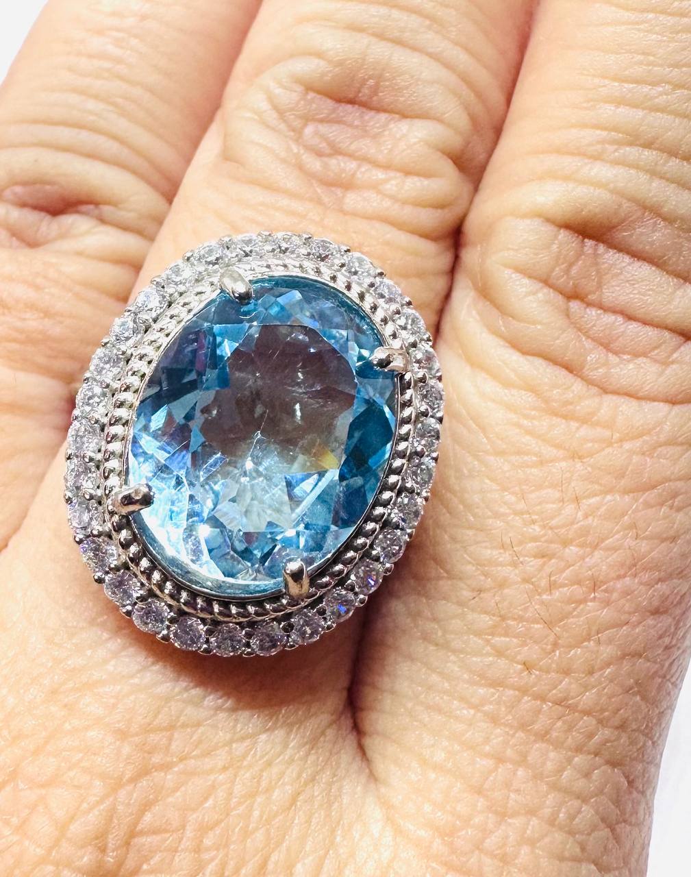 925 plata de ley, chapado en oro blanco topacio azul natural anillo con Swiss diamantes 5