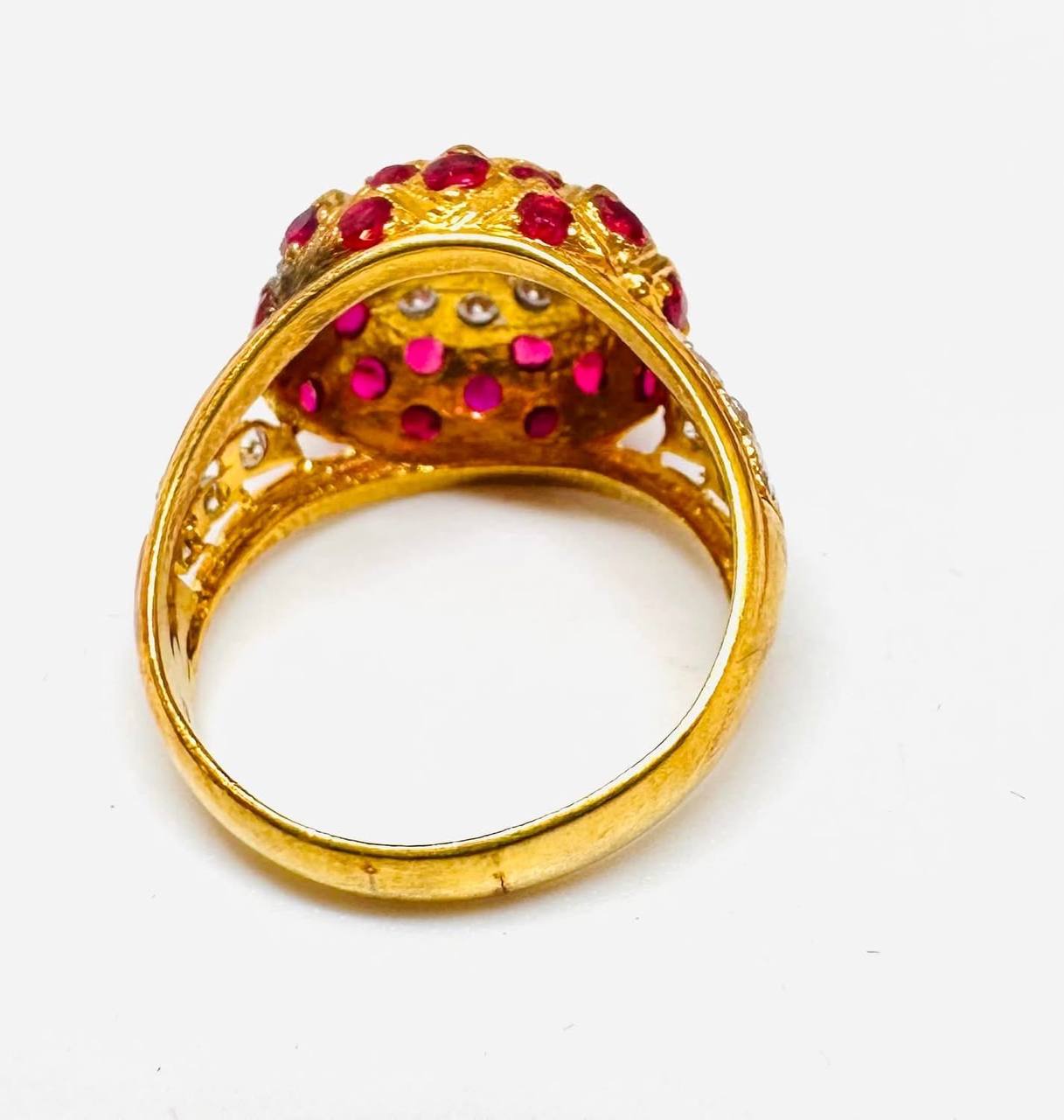 90% Gold (22K) Natural Ruby Eye Ring with Belgian Diamonds — Handcrafted 3