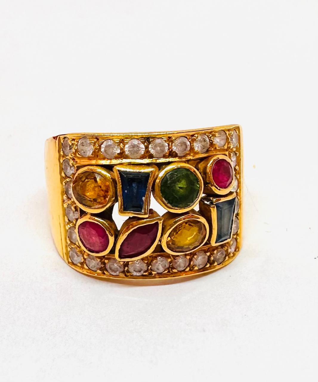 90% Gold (22K) White Gemstone anillo 3