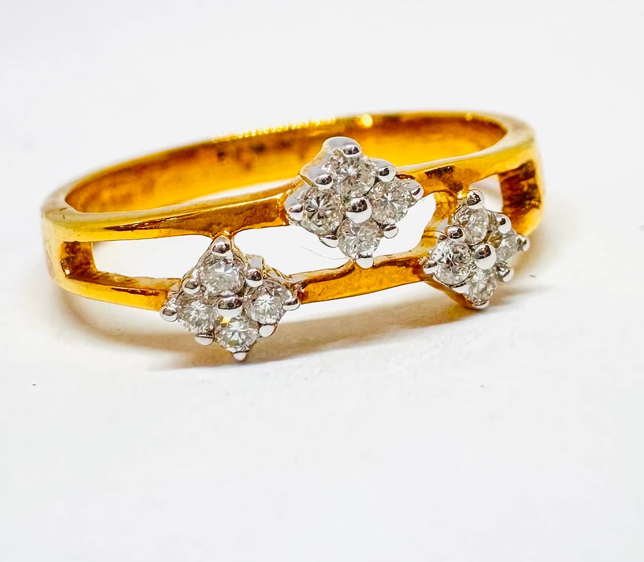 90% Gold (22K) Natural Diamond Ring with Natural Diamonds — Handcrafted 2