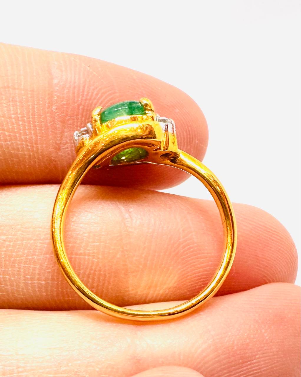 90% Gold (22K) Natural Emerald Ring with Natural Diamonds — Handcrafted 4