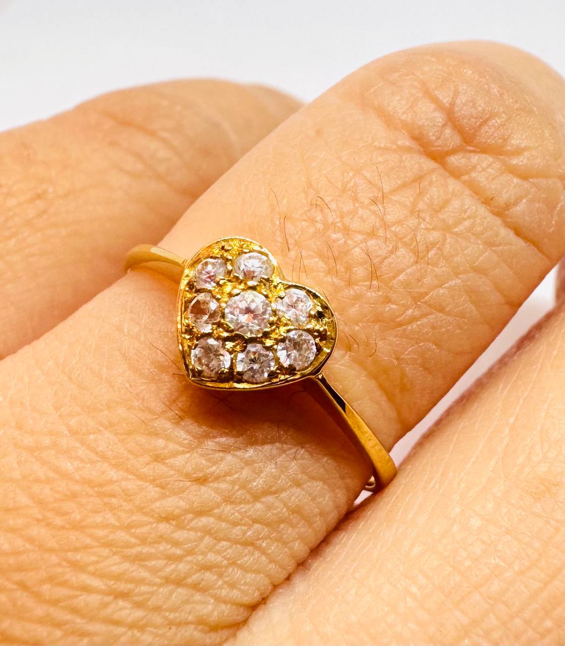 18K Gold White Gemstone Ring — Handcrafted 4