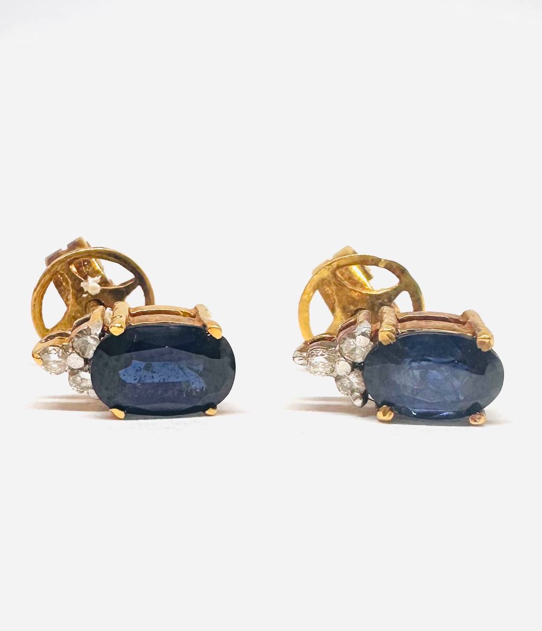 90% Gold (22K) Natural Sapphire Stud Earrings with Natural Diamonds — Handcrafted