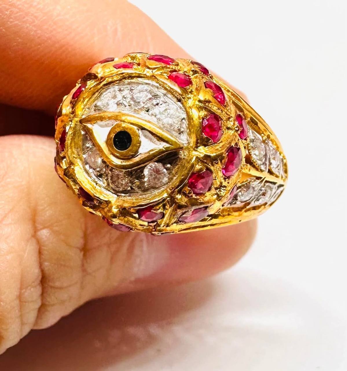 90% Gold (22K) Natural Ruby Eye Ring with Natural Diamonds — Handcrafted 4