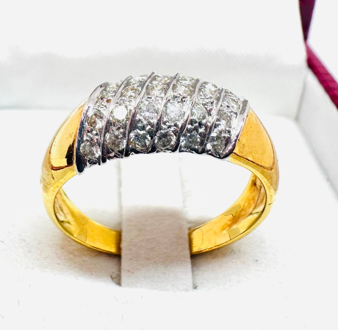 90% Gold (22K) Natural Diamond Ring with Natural Diamonds — Handcrafted 2