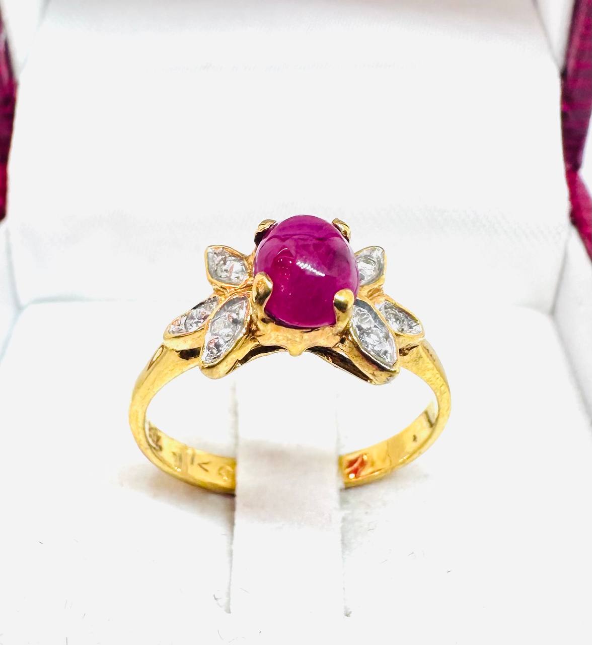 18K Gold Natural Ruby Ring with Natural Diamonds — Handcrafted 2