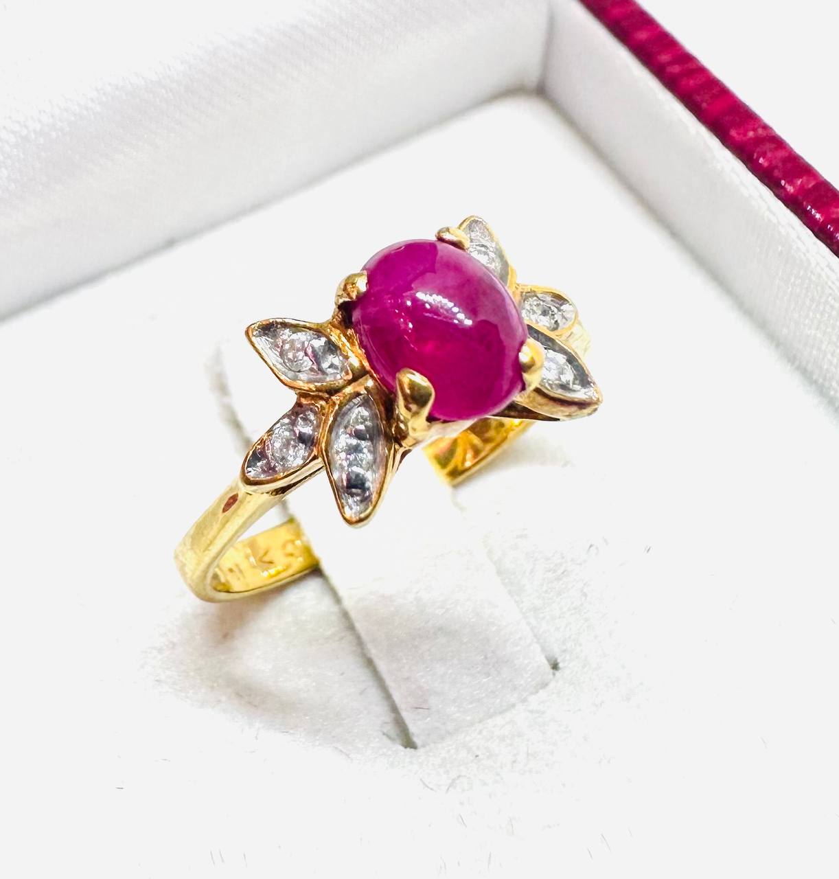 18K Gold Natural Ruby Ring with Natural Diamonds — Handcrafted 3