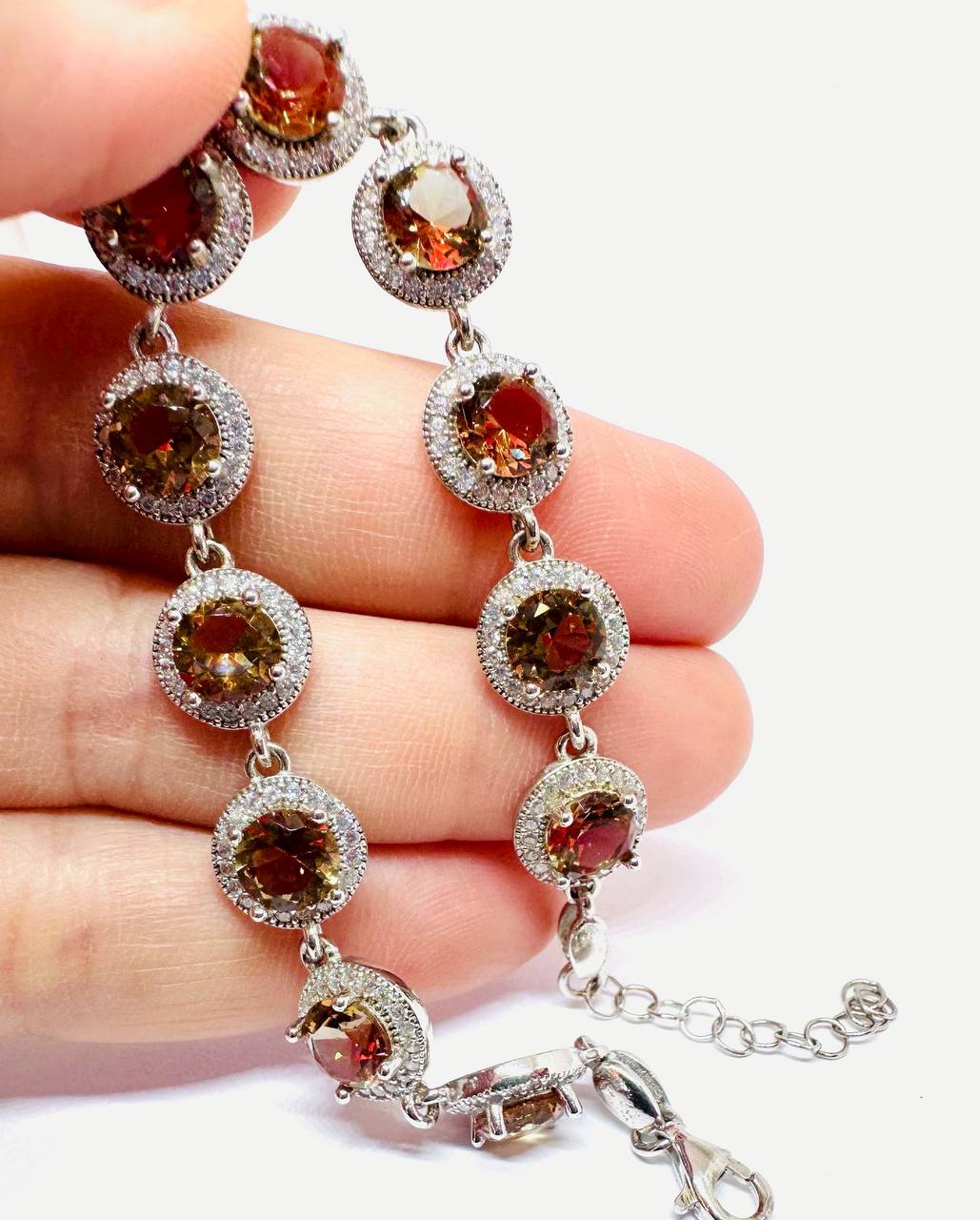 925 Sterling Silver, White Gold Plated Natural Zultanite (Color-Change) Bracelet with Swiss Diamonds — Handcrafted 3