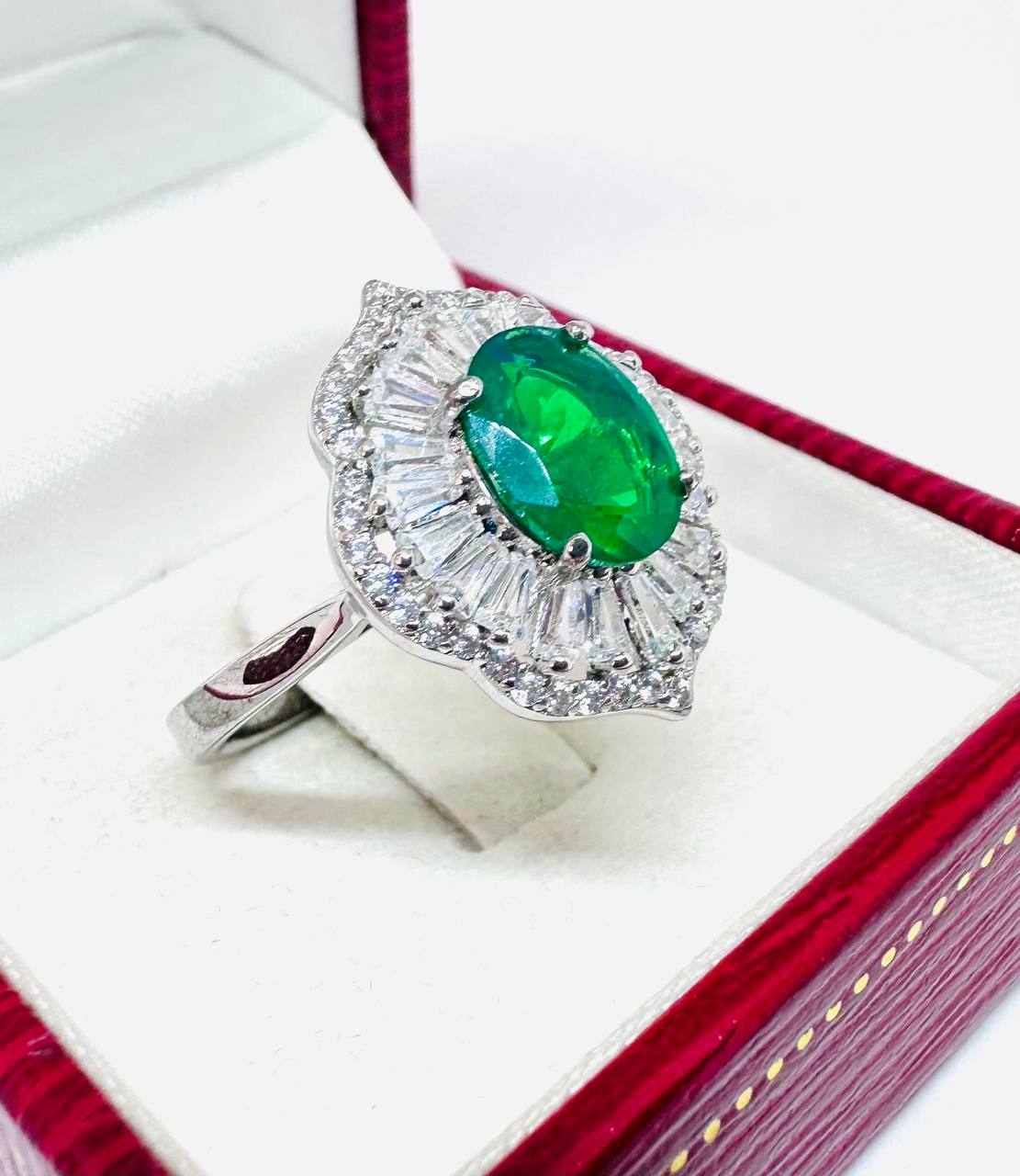 925 plata de ley, chapado en oro blanco topacio natural anillo con Swiss diamantes 4