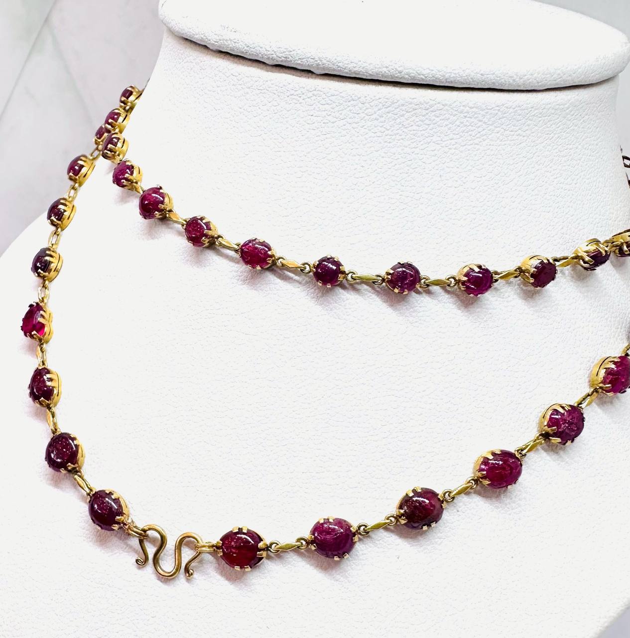 90% Gold (22K) Natural Ruby Necklace — Handcrafted 5