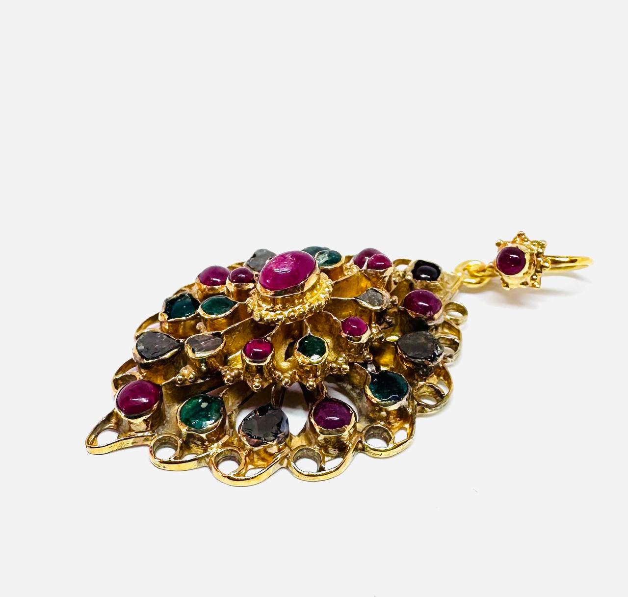 90% Gold (22K) Natural Ruby Pendant — Handcrafted 4