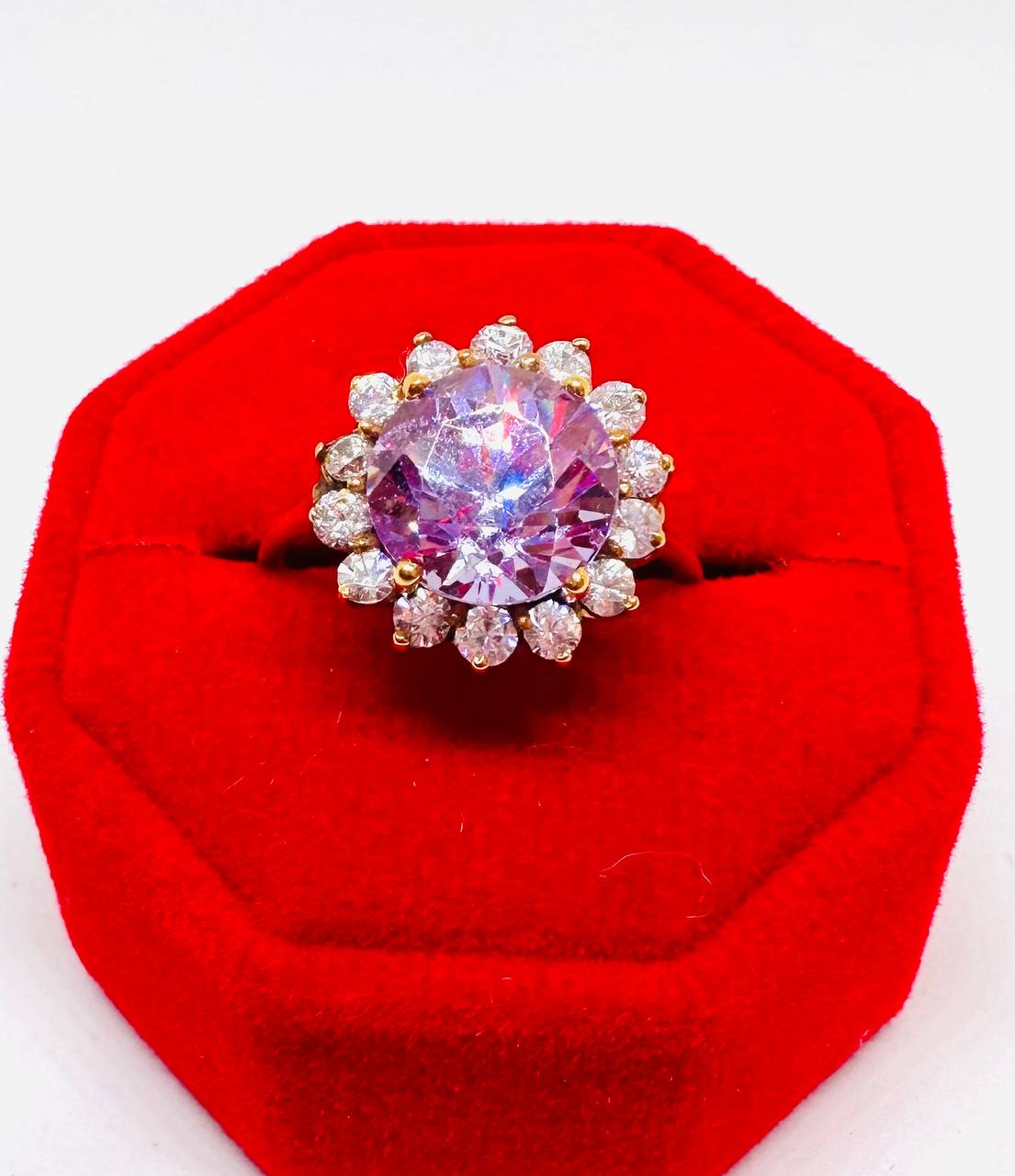 90% Gold (22K) Natural Amethyst Ring with Natural Diamonds — Handcrafted