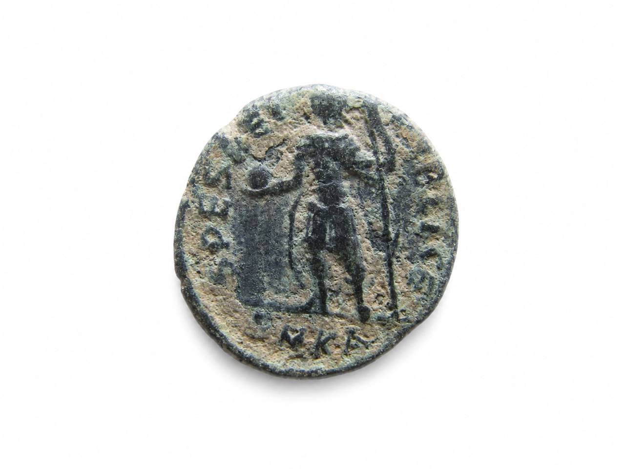 Ancient Roman Honorius AE3 Bronze Coin – VIRTVS EXERCITI, Cyzicus, AD 395–401, RIC X 68 4